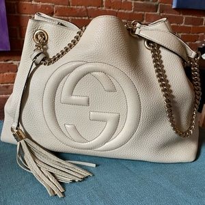 GUCCI Pebbled Calf Skin Medium Soho  Shoulder Bag